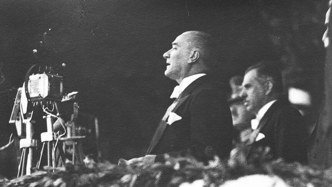 Falda Atatürk Görmek Ne Anlama Gelir?